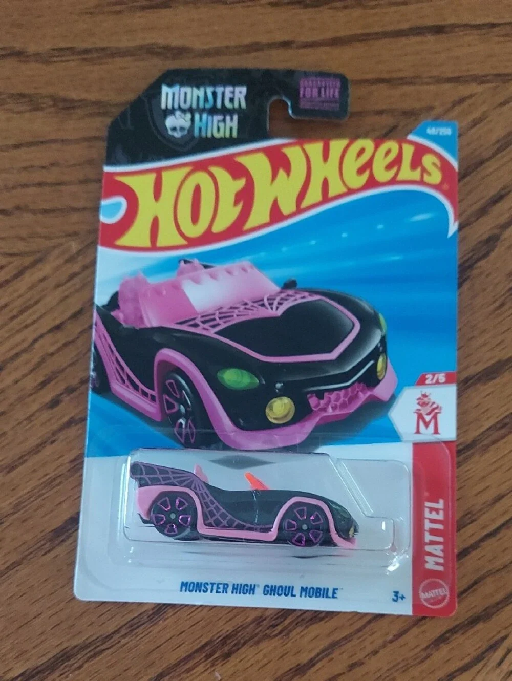 Hot Wheels Monster High Ghoul Mobile - New!